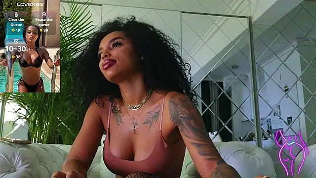 KimiBrown online show from November 2025 03:54:02 AM