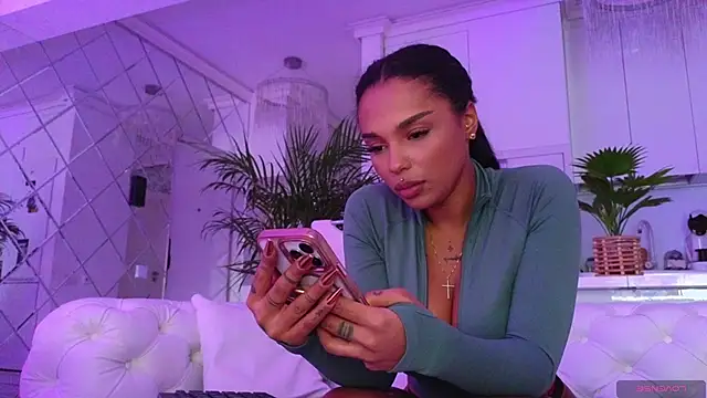 KimiBrown online show from December 2025 01:15:01 PM