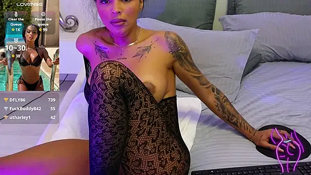 Snapshot of KimiBrown chatting on February 2025 02:06:02 PM KimiBrown online show from February 2025 02:06:02 PM