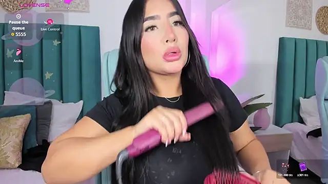 amy-thomson1 online show from March 2026 12:09:02 PM