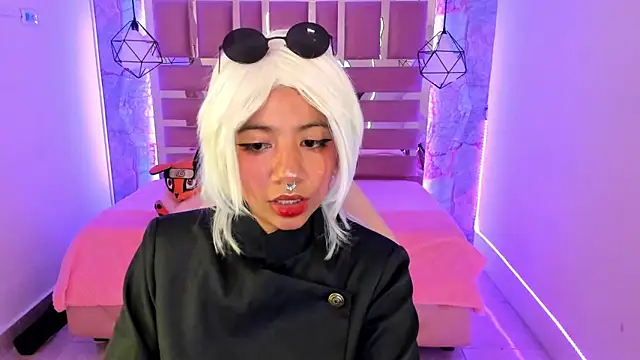 Snapshot of Nami_usagi chatting on January 2025 03:32:02 PM Nami usagi online show from January 2025 03:32:02 PM