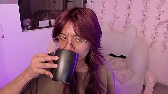 Nami usagi online show from April 2026 07:07:01 PM