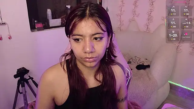 Snapshot of Nami_usagi chatting on April 2026 12:34:02 PM Nami usagi online show from April 2026 12:34:02 PM