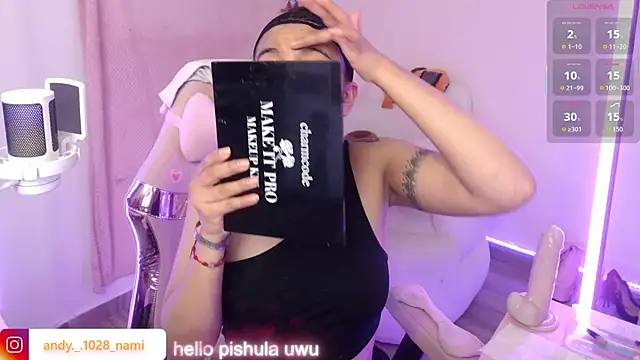 Nami usagi online show from October 2025 03:22:02 PM