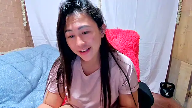 M e c e l online show from February 2025 07:59:02 PM