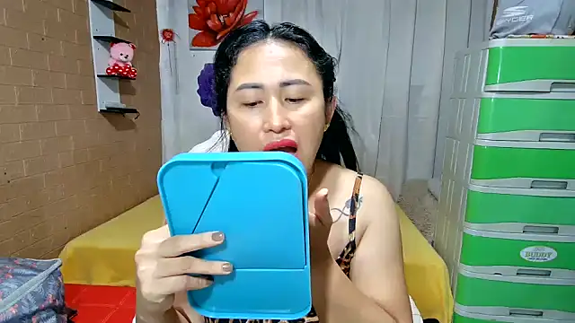 M e c e l online show from April 2026 11:34:02 PM