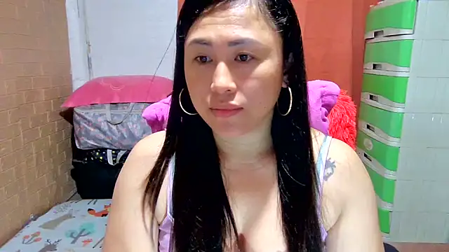 M e c e l online show from December 2025 08:57:02 PM