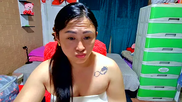 M e c e l online show from February 2026 05:00:02 PM