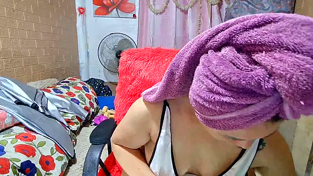 M e c e l online show from March 2025 08:50:02 PM
