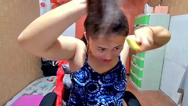 M e c e l online show from December 2025 10:28:02 AM