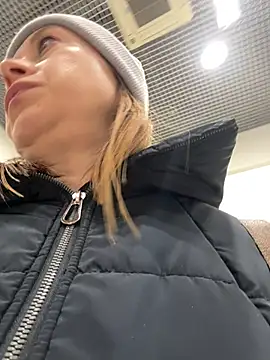 BrookeEvans online show from March 2025 07:31:02 AM