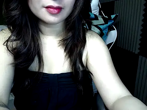 Mia 2022 online show from February 2026 04:46:02 PM