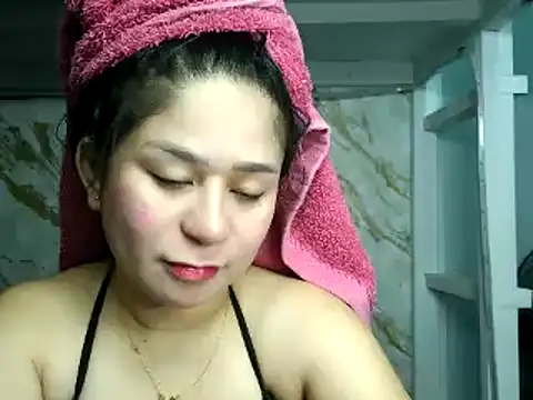 Mia 2022 online show from November 2025 06:39:01 AM