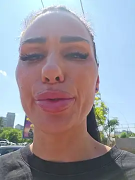 Lorettelorena online show from July 2026 11:17:02 AM