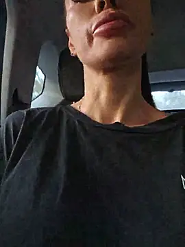 Lorettelorena online show from July 2026 03:07:01 AM