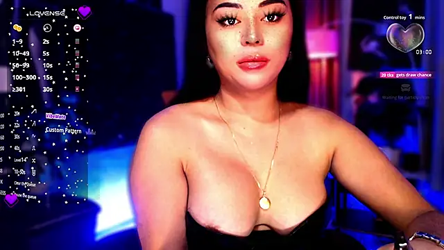 Thalia Cambridge online show from November 2025 07:17:02 PM