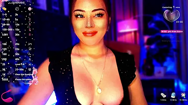 Thalia Cambridge online show from October 2025 10:20:01 PM