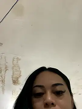 Thalia Cambridge online show from January 2026 12:01:01 PM