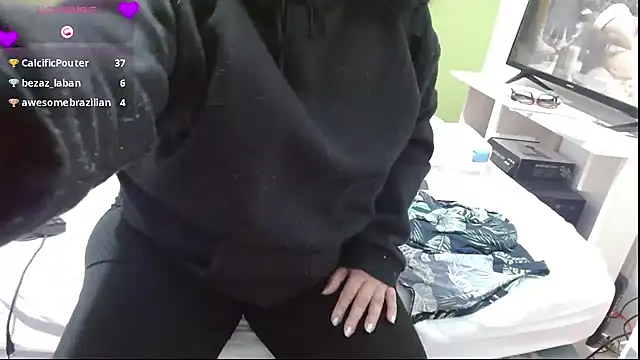 Snapshot of Diosasky chatting on October 2025 11:36:02 PM Diosasky online show from October 2025 11:36:02 PM