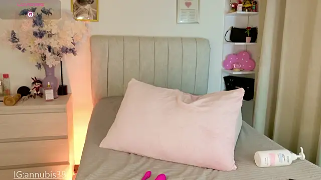 Snapshot of Annubis_lia chatting on March 2026 07:27:01 AM Annubis lia online show from March 2026 07:27:01 AM