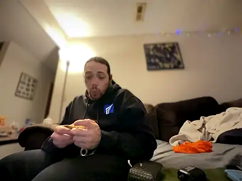 lucasgalacticman online show from November 2025 11:37:02 PM