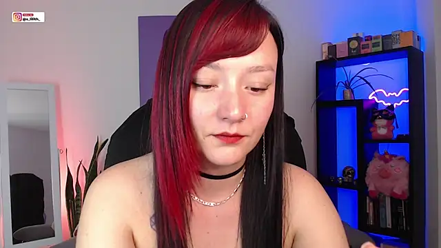 S Lilith  online show from May 2026 11:14:03 PM