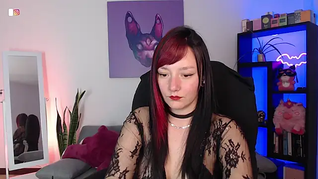 S Lilith  online show from May 2026 10:50:01 PM