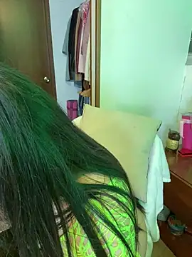 Snapshot of KateLatorre chatting on March 2025 10:55:02 PM KateLatorre online show from March 2025 10:55:02 PM