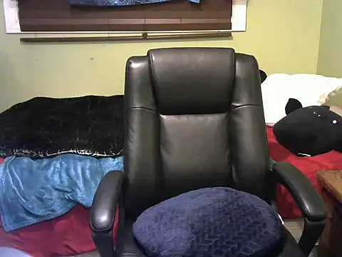 Mistimoon online show from September 2025 04:24:01 AM