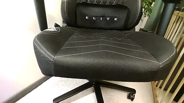 Horney boy86 online show from March 2026 10:44:01 PM