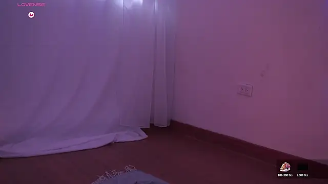 HannaMoom online show from October 2025 09:14:02 PM