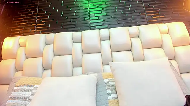 Salo Heaven online show from November 2025 01:55:02 PM