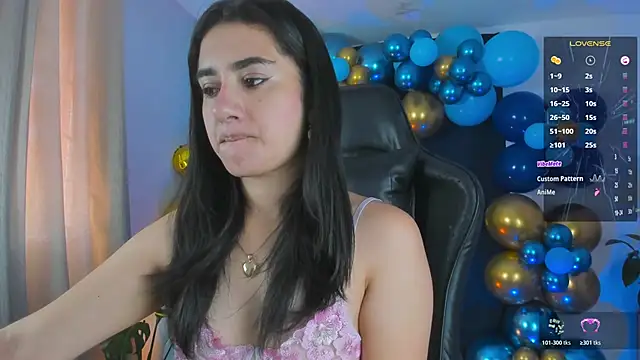 annadu011 online show from April 2026 02:09:01 PM