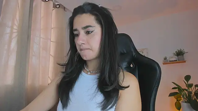 annadu011 online show from March 2026 02:20:01 PM