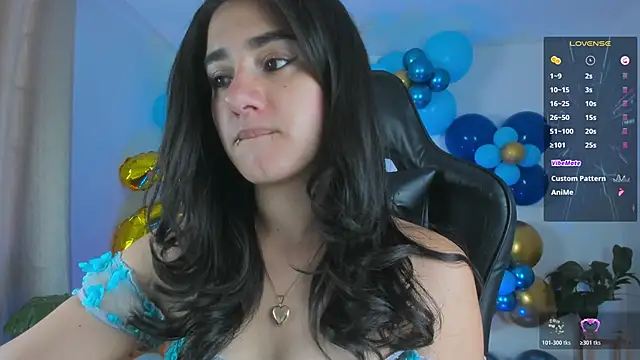 annadu011 online show from April 2026 02:32:02 PM