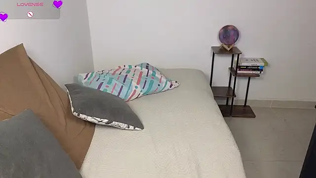 blue  moon  online show from March 2026 03:24:01 AM