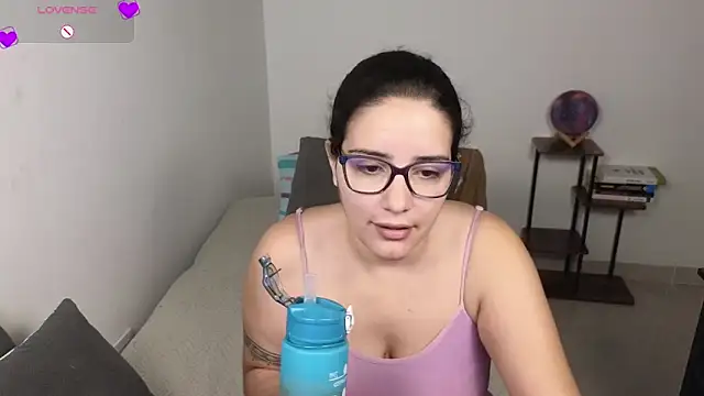 blue  moon  online show from March 2026 03:03:02 AM