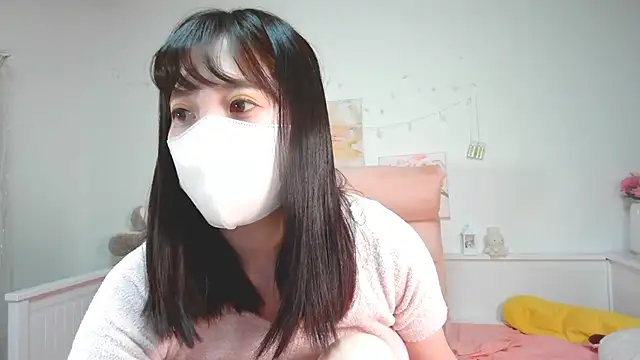 MOMO ROSE online show from December 2024 11:46:02 PM