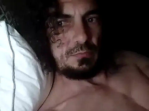 joliecu online show from May 2026 10:35:01 PM