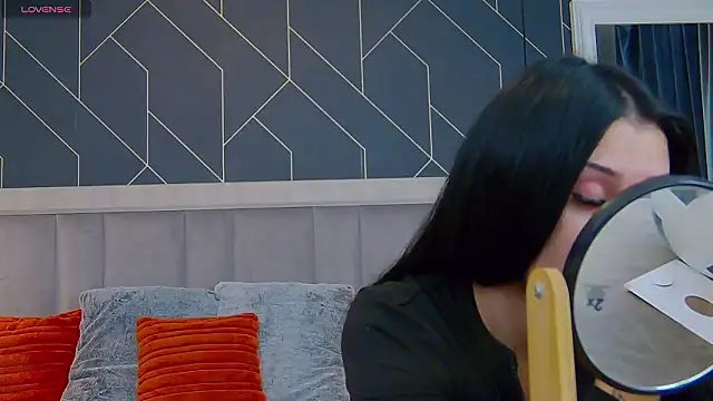 EmyLaveau online show from January 2026 05:55:02 AM