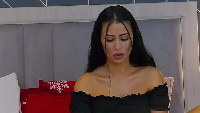 EmyLaveau online show from January 2026 06:28:02 AM