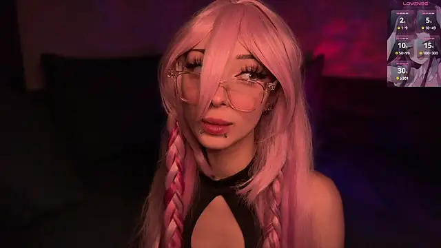 Snapshot of Handsomepure chatting on October 2025 11:47:02 PM Handsomepure online show from October 2025 11:47:02 PM