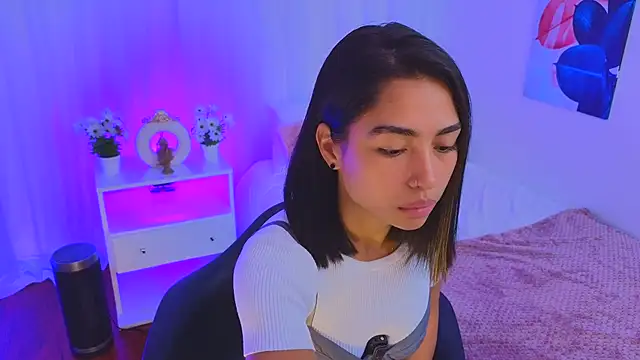 Snapshot of samantha_bss chatting on March 2025 03:58:02 PM samantha bss online show from March 2025 03:58:02 PM