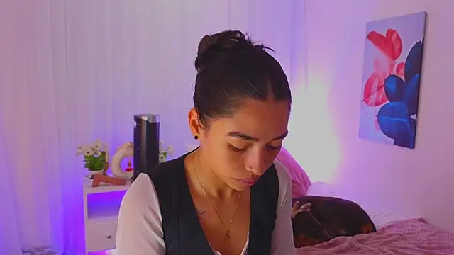 Snapshot of samantha_bss chatting on March 2025 02:45:01 PM samantha bss online show from March 2025 02:45:01 PM