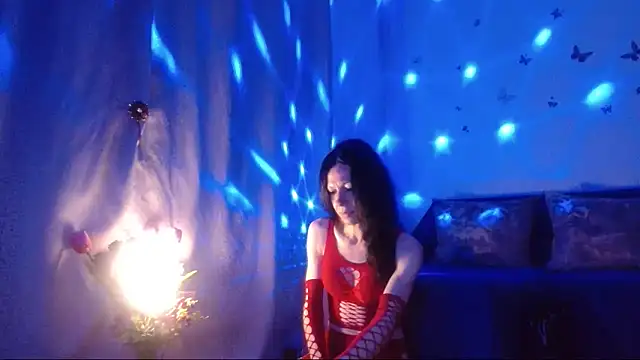 Snapshot of ElysaSun chatting on April 2026 06:03:01 PM ElysaSun online show from April 2026 06:03:01 PM