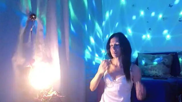ElysaSun online show from October 2025 04:52:01 PM