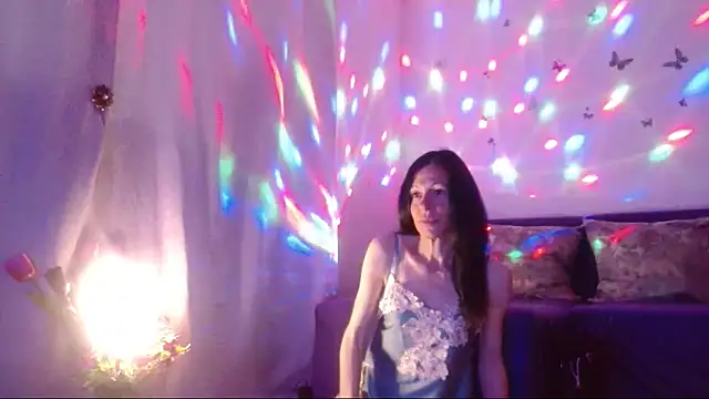 ElysaSun online show from May 2026 05:02:02 PM