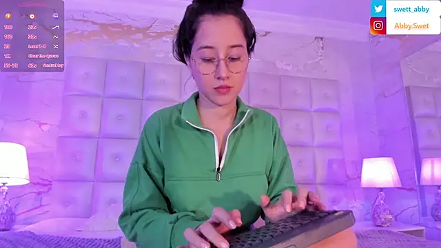 Snapshot of Abby_Sweet1_ chatting on March 2025 02:45:02 PM Abby Sweet1  online show from March 2025 02:45:02 PM