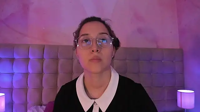 Snapshot of Abby_Sweet1_ chatting on October 2025 07:37:02 PM Abby Sweet1  online show from October 2025 07:37:02 PM