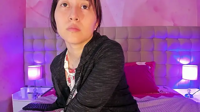 Abby Sweet1  online show from January 2026 12:00:01 PM